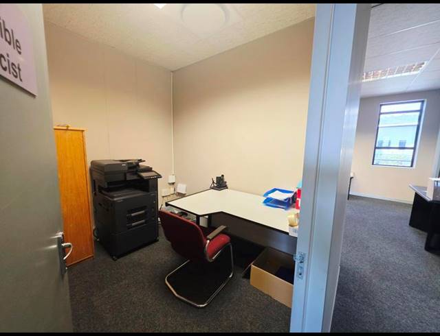 BUSINESS PROPERTY TO RENT IN DIE WILGERS